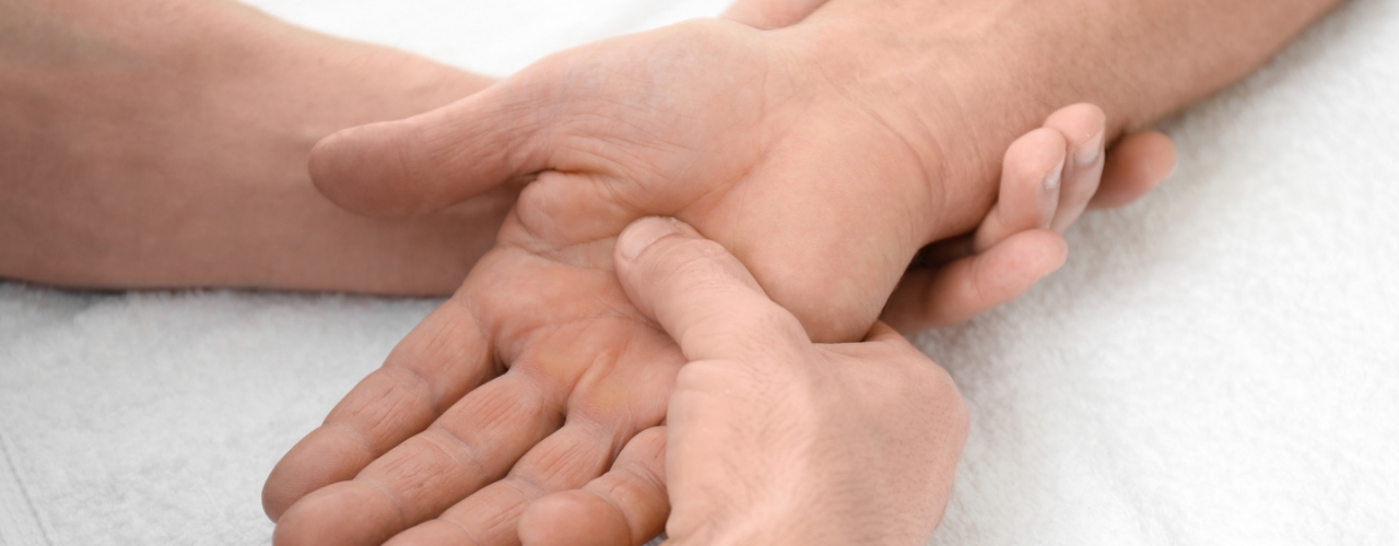 hand-pain-relief-River-Ridge-Chiropractic-River-Ridge-LA